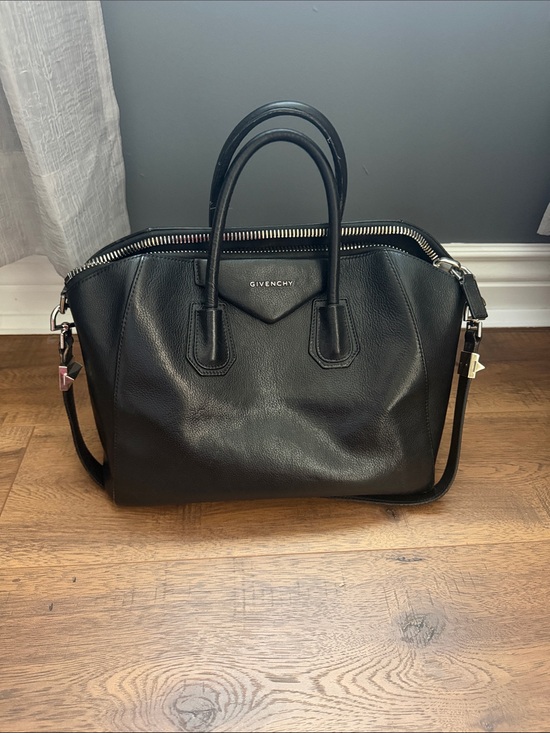 Givenchy Handbags - Givenchy Black Pebbled Leather Holdall Satchel